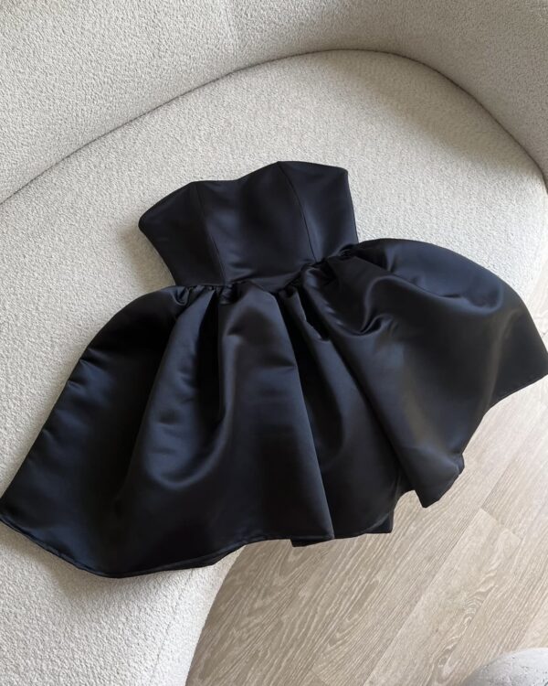 پیراهم دکلته عروسکی